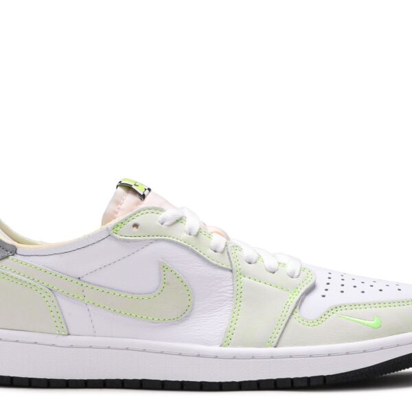 Jordan 1 Low OG 'Ghost Green'