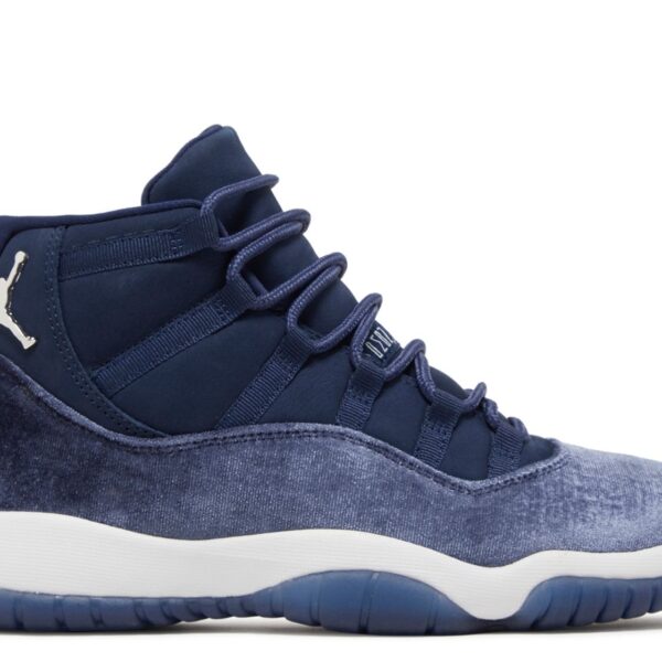 Wmns Jordan 11 Retro 'Midnight Navy Velvet'