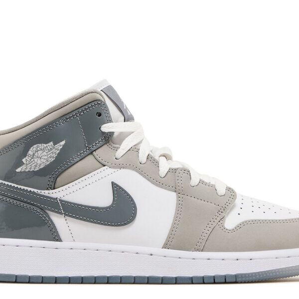 Jordan 1 Mid SE GS 'Patent Cool Grey'