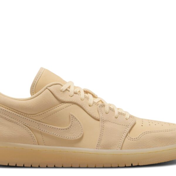 Wmns Jordan 1 Low SE 'Pale Vanilla'