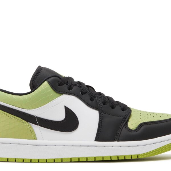 Wmns Jordan 1 Low SE 'Vivid Green Snakeskin'