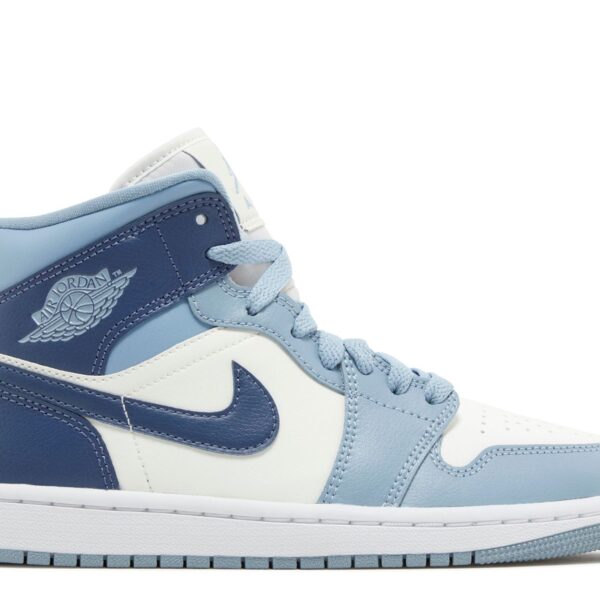 Wmns Jordan 1 Mid 'Diffused Blue'