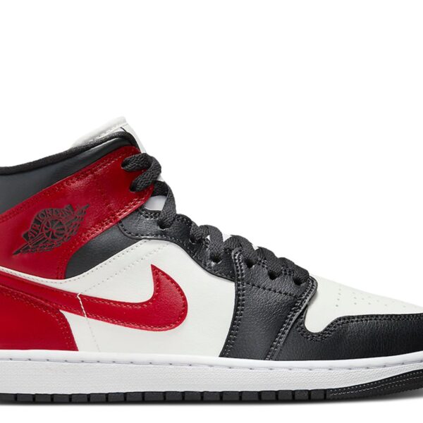 Wmns Jordan 1 Mid 'Black Toe'