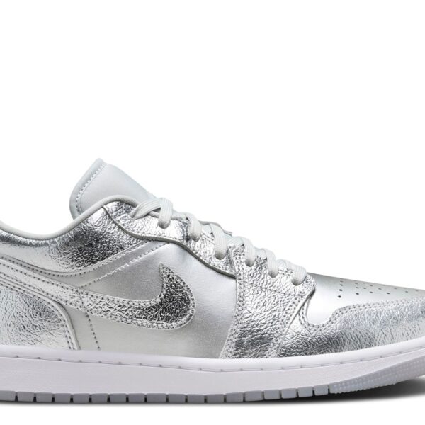 Wmns Jordan 1 Low SE 'Metallic Silver'