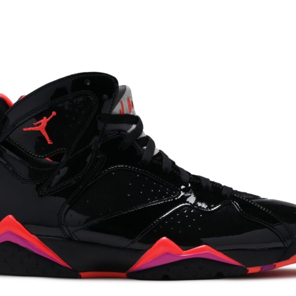 Wmns Jordan 7 Retro 'Black Gloss'