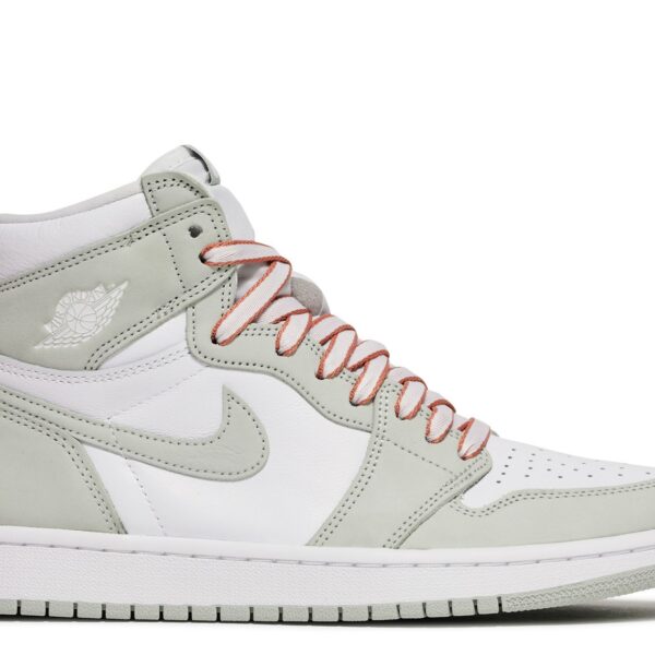 Wmns Jordan 1 Retro High OG 'Seafoam'