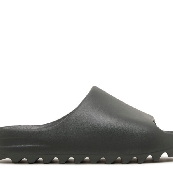 Yeezy Slides 'Dark Onyx'