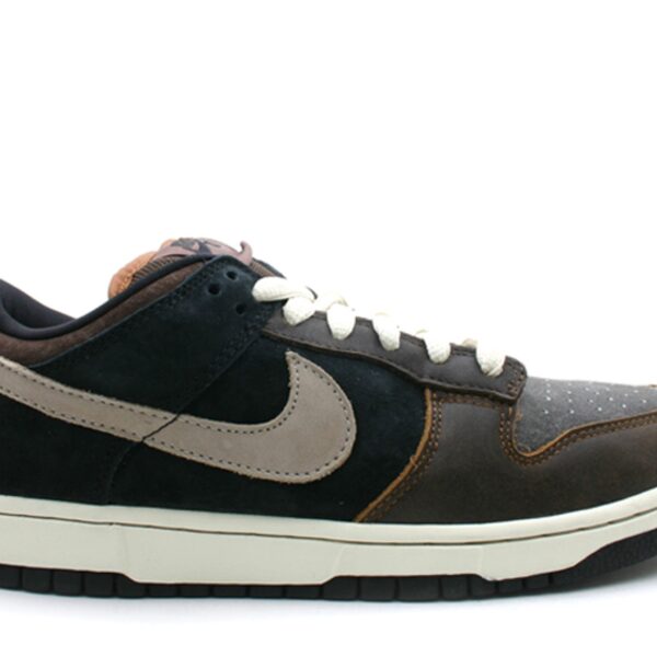 Dunk Low Premium SB 'Strummer'