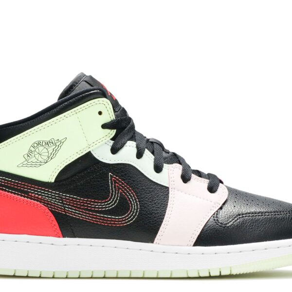 Jordan 1 Mid 'Glow In The Dark'