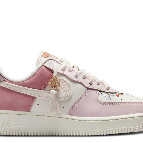 Wmns Air Force 1 '07 LX 'Mushroom'