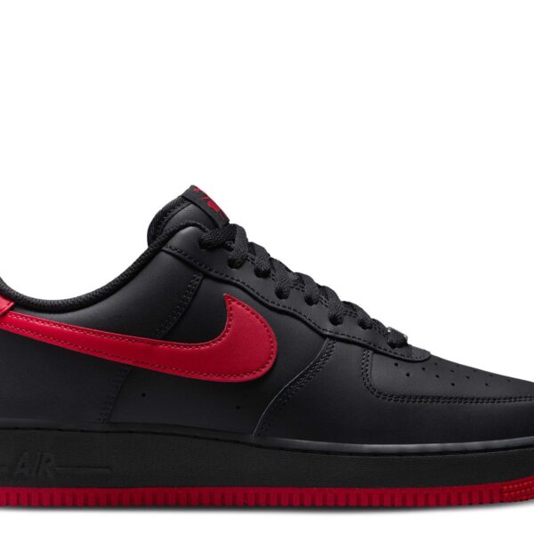 Air Force 1 '07 'Bred'