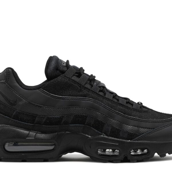 Air Max 95 Essential 'Triple Black'
