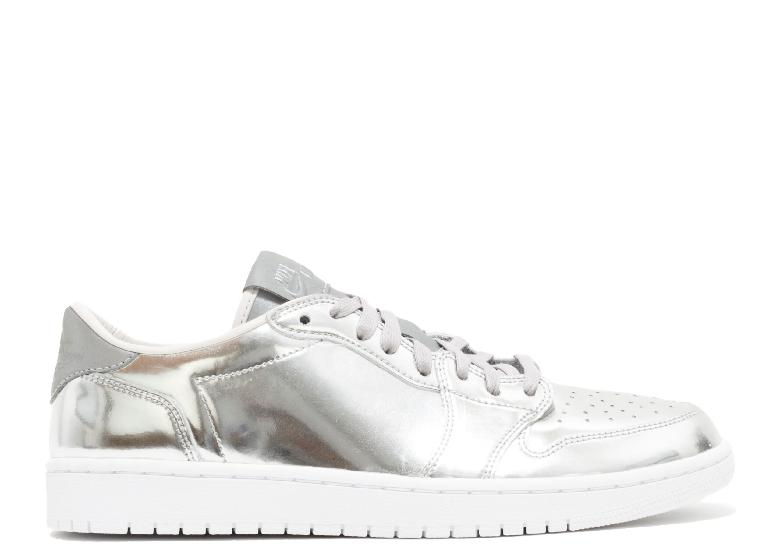 Jordan 1 Retro Low OG Pinnacle 'Metallic Silver'