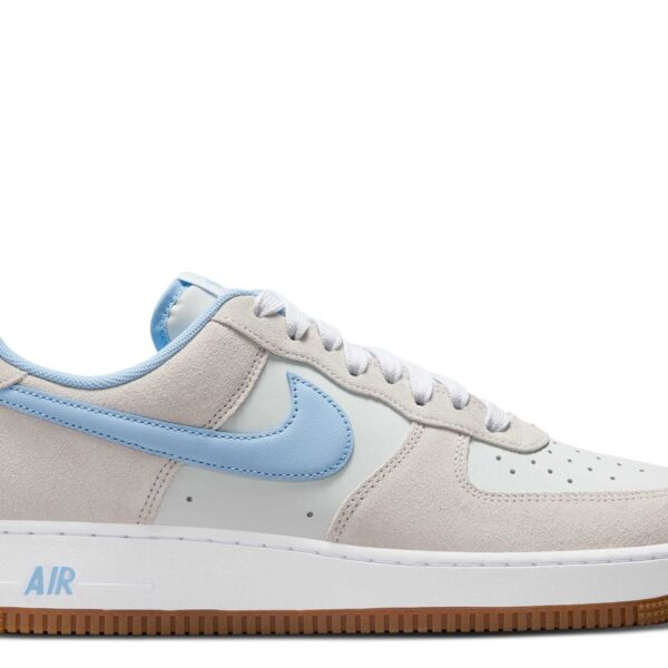 Air Force 1 '07 LV8 'Photon Dust Psychic Blue'
