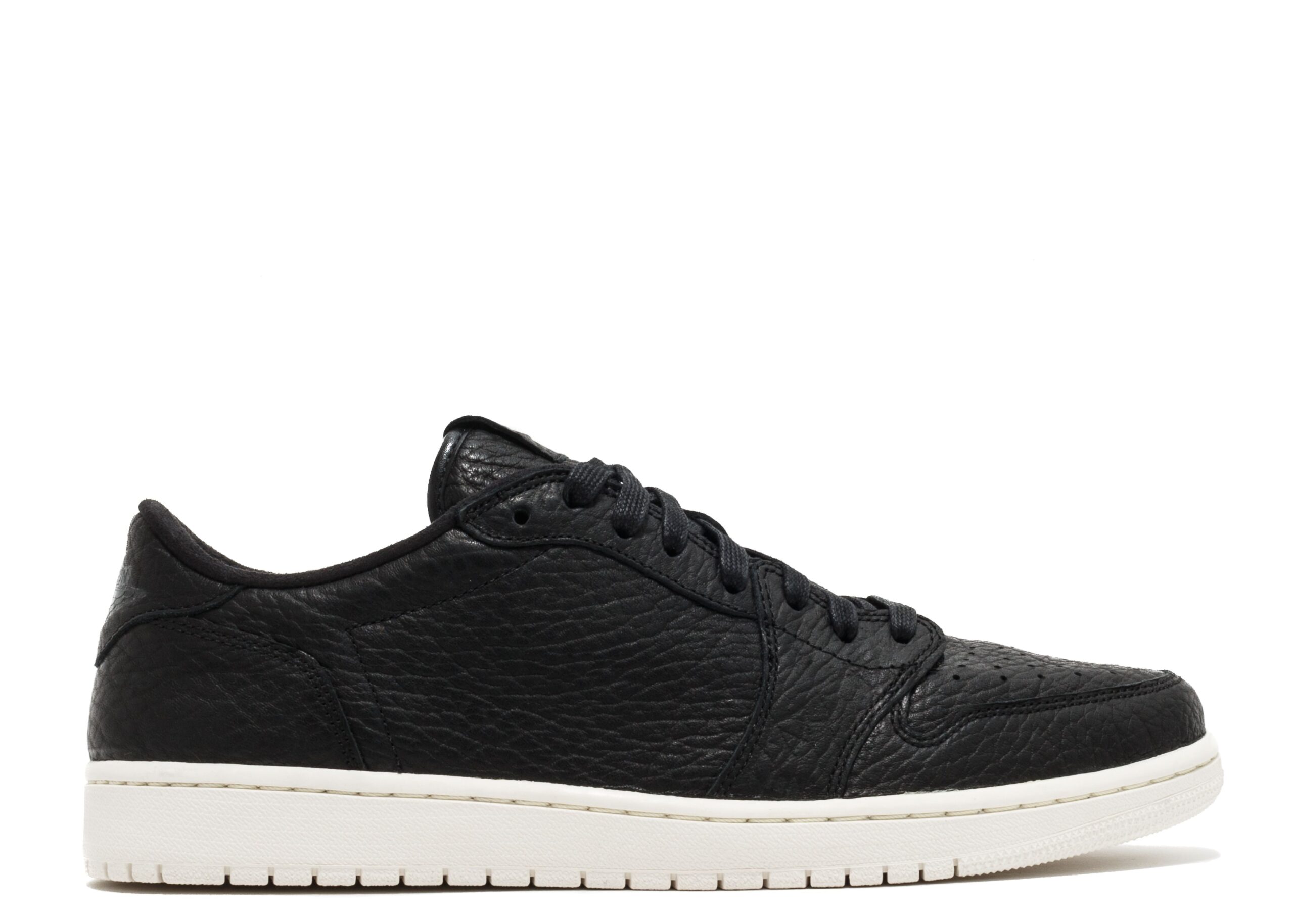 Jordan 1 Retro Low Swooshless 'Black'