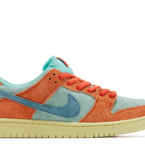 Dunk Low SB 'Orange Emerald Rise'