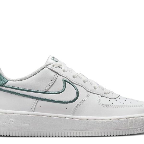 Air Force 1 LV8 3 GS 'Resort & Sport'