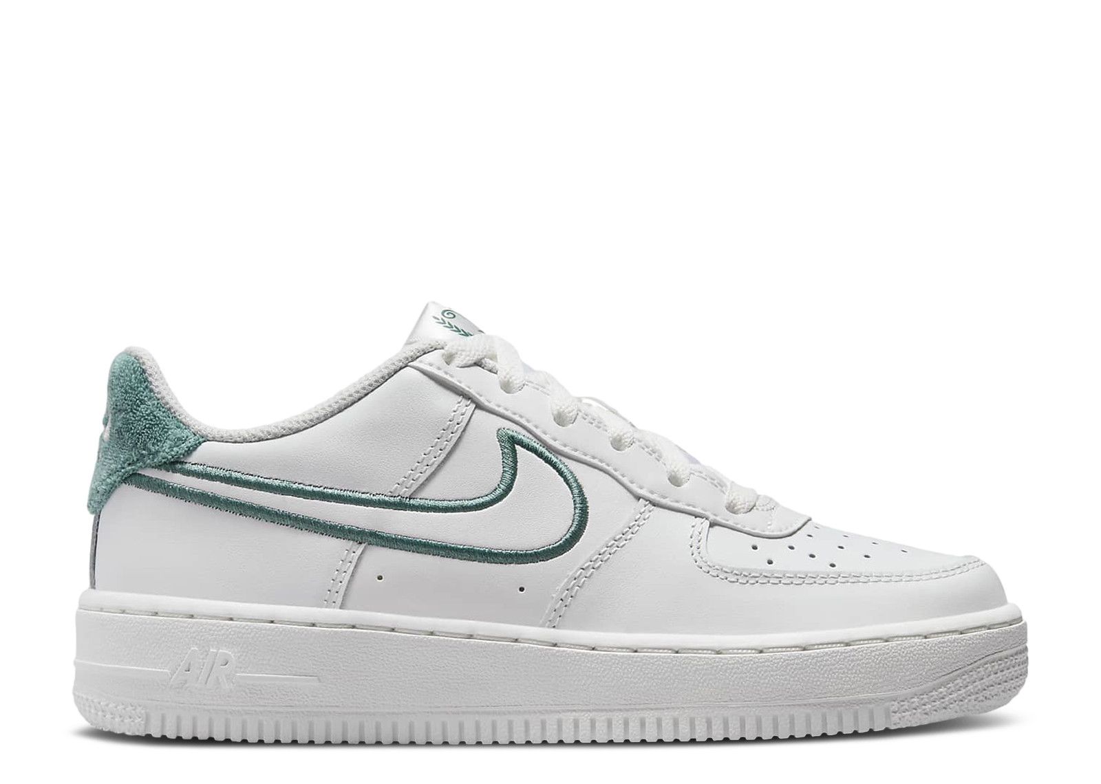 Air Force 1 LV8 3 GS 'Resort & Sport'
