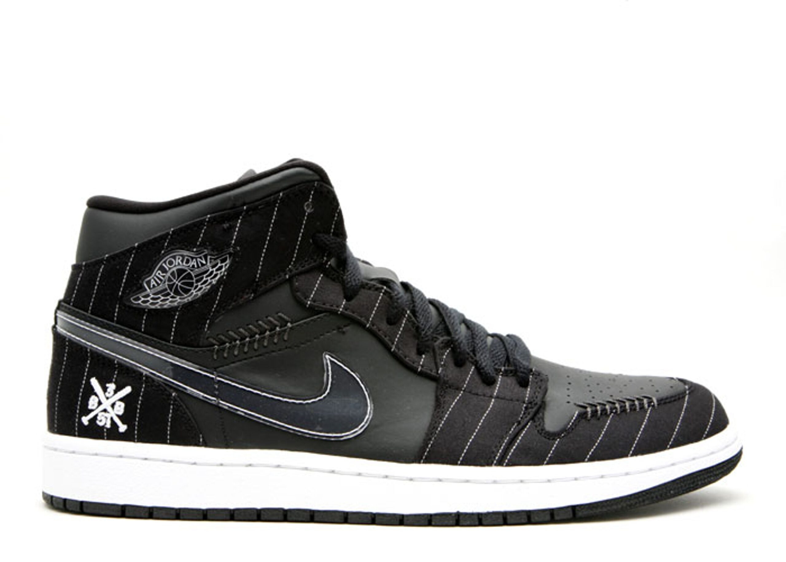 Jordan 1 Retro 'Barons - Away'