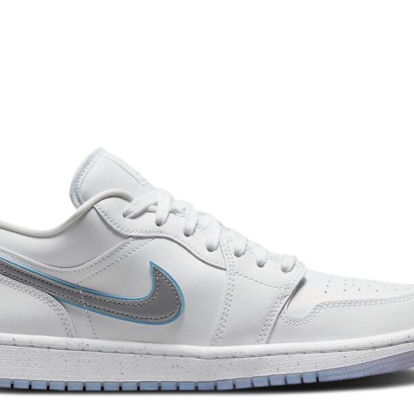 Wmns Jordan 1 Low SE 'Dare To Fly'