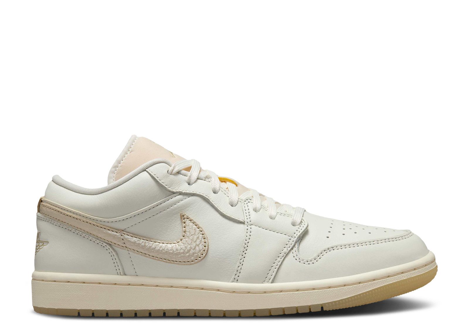 Wmns Jordan 1 Low 'Hoops Gold Pack'