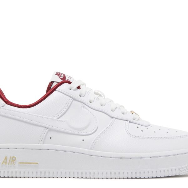 Wmns Air Force 1 '07 SE 'Sisterhood'