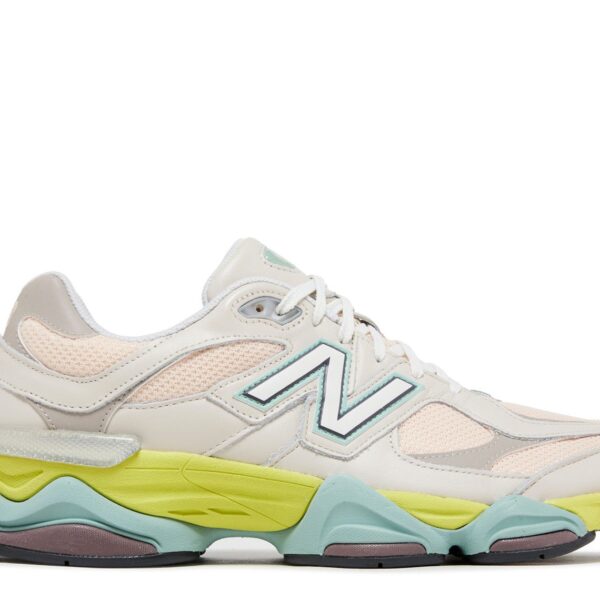 New Balance 9060 'Moonbeam Vintage Rose'