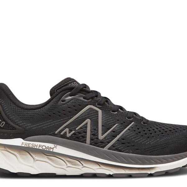 New Balance Fresh Foam X 860v13 'Black Magnet'