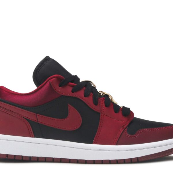 Wmns Jordan 1 Low SE 'Dark Beetroot'