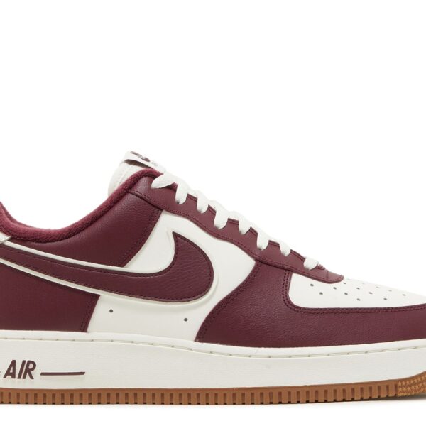Air Force 1 '07 LV8 'College Pack - Night Maroon'
