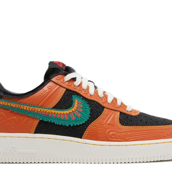 Air Force 1 '07 LX 'SiEMPRE Familia'