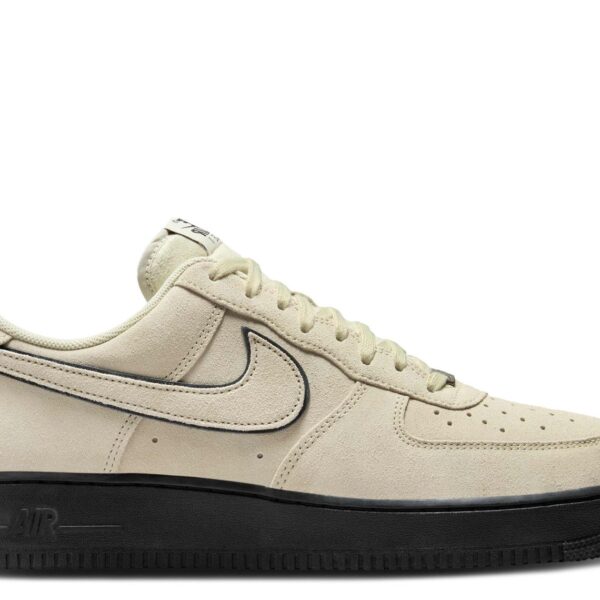 Air Force 1 '07 LV8 'Light Khaki Suede'