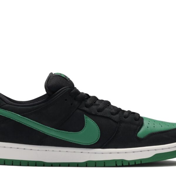 Dunk Low Pro SB 'Black Pine'