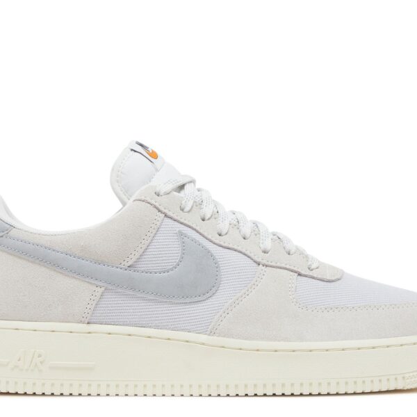 Air Force 1 '07 LV8 'Certified Fresh - Photon Dust'