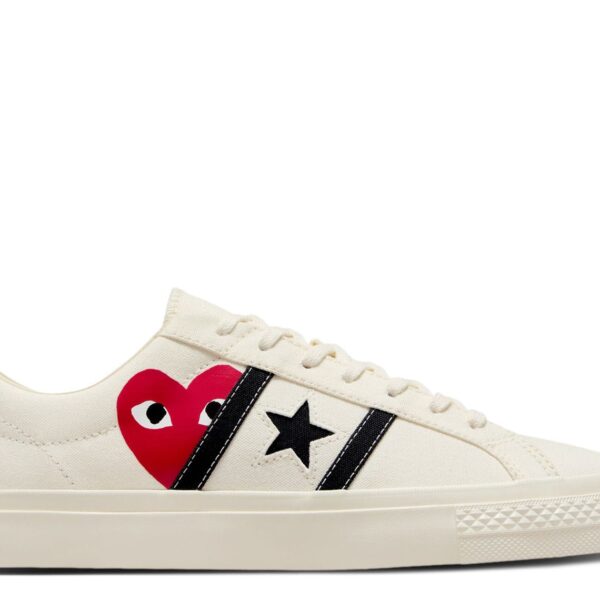 Comme des Garçons PLAY x One Star Academy Pro 'Milk Black'