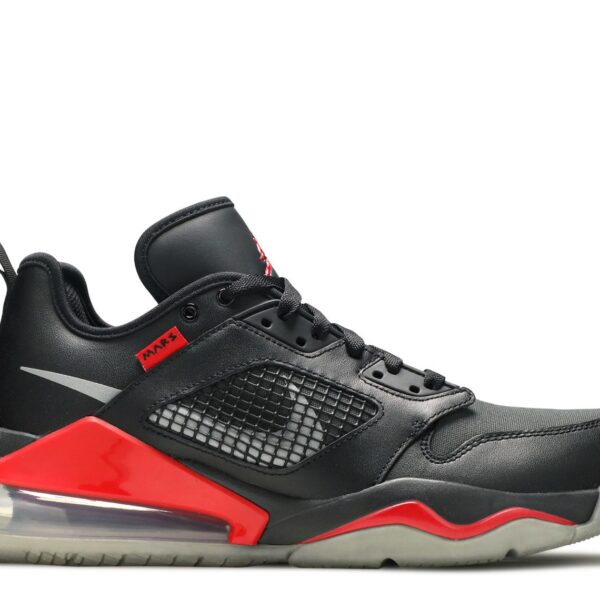 Jordan Mars 270 Low 'Bred'
