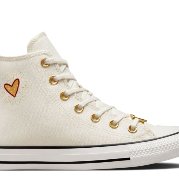Wmns Chuck Taylor All Star High 'Valentine's Day 2023 - Vintage White'